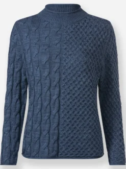 Stehkragenpullover im Strickmuster-Mix