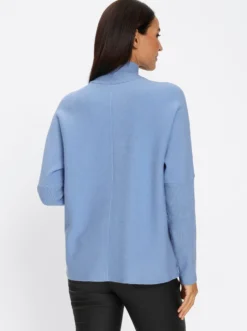 Stehkragenpullover mit Fledermaus-Ärmeln