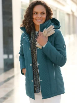 Steppjacke mit abnehmbarer Kapuze
