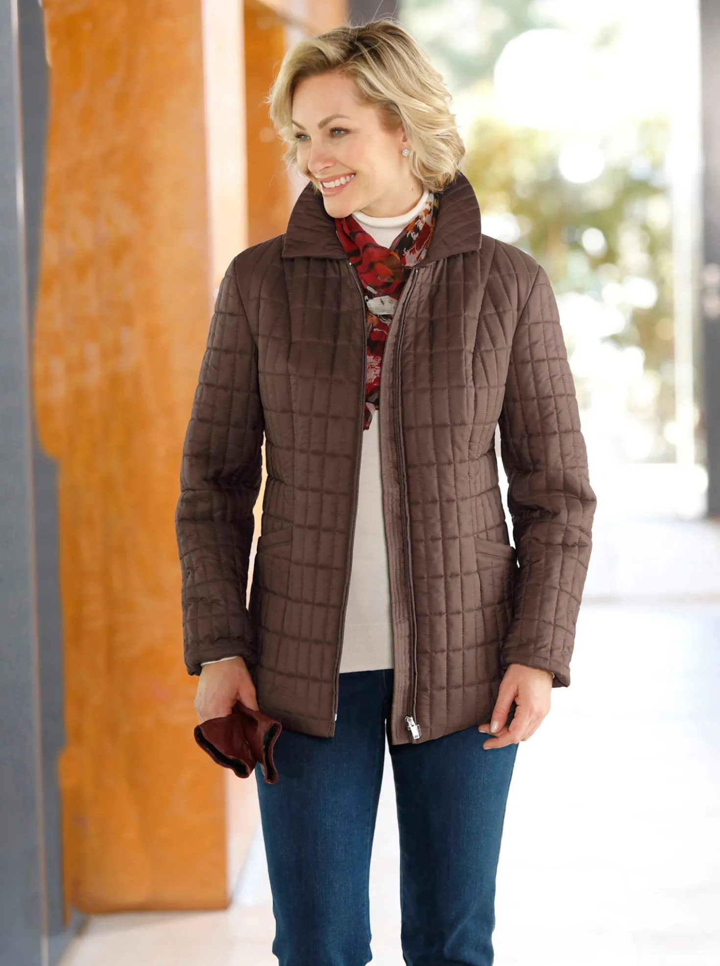 Steppjacke mit knöpfbarer Innentasche