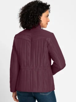 Steppjacke mit Längssteppung