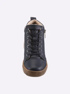 Stiefelette mit Innenfutter