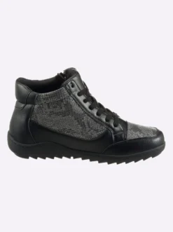 Stiefelette mit Kroko-Prägung