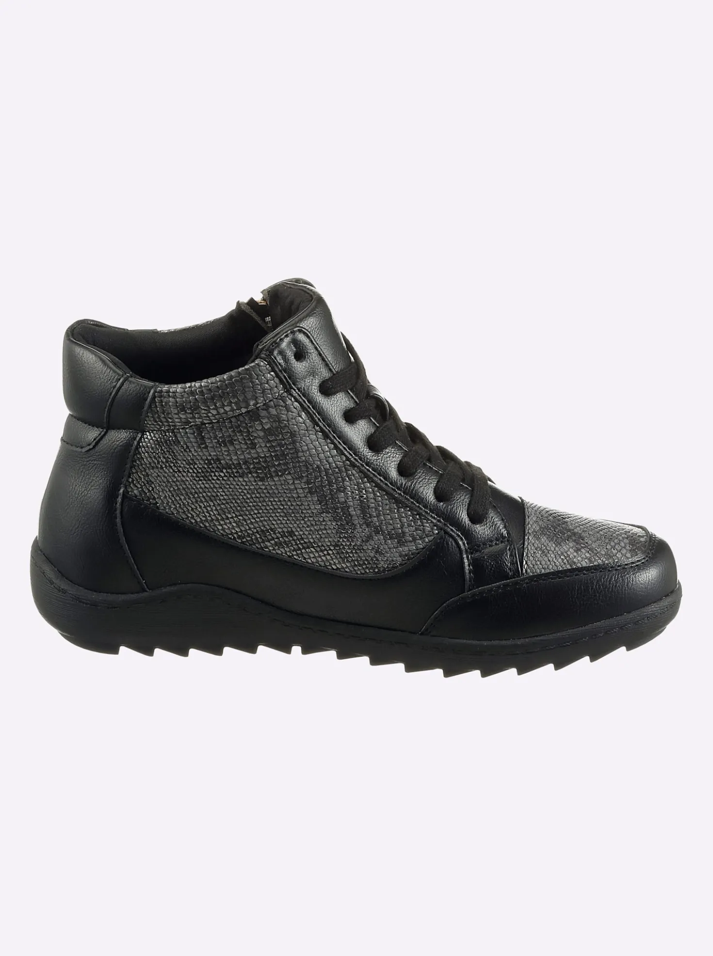 Stiefelette mit Kroko-Prägung