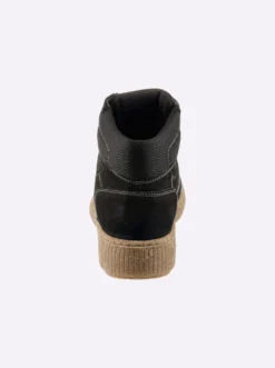 Stiefelette mit Polsterung