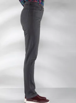Stretch-Hose mit schmaler Beinweite