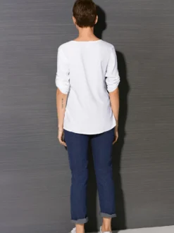 Stretch-Jeans mit Glitzersteinchen hinten