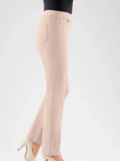 Stretch-Jeans mit Rundum-Dehnbund
