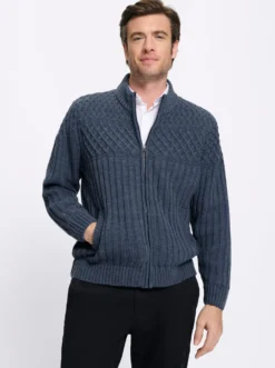 Strickjacke