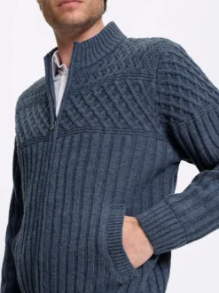 Strickjacke