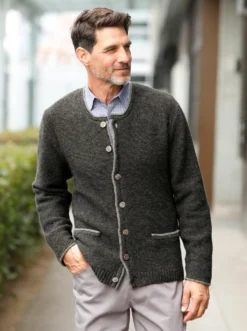 Strickjacke
