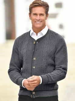 Strickjacke