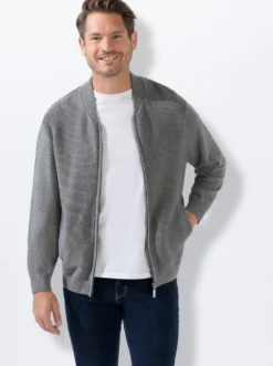 Strickjacke