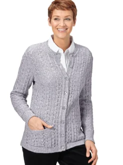 Strickjacke mit Ton-in-Ton-Knöpfen