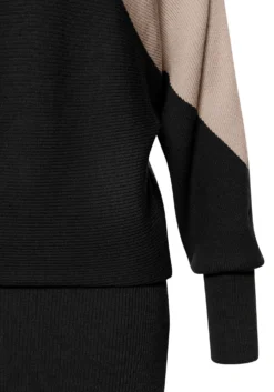 Strickkleid