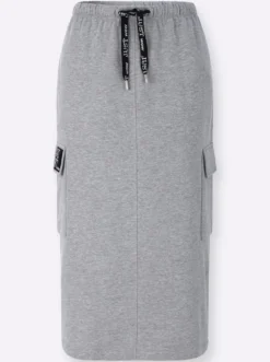 Sweatrock mit aufgesetzten Pattentaschen