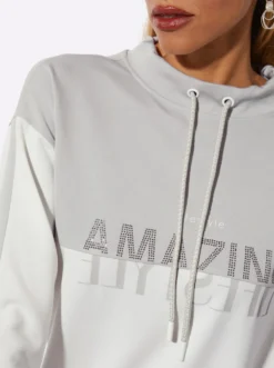 Sweatshirt mit Ziersteinchen