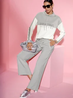 Sweatshirt mit Ziersteinchen