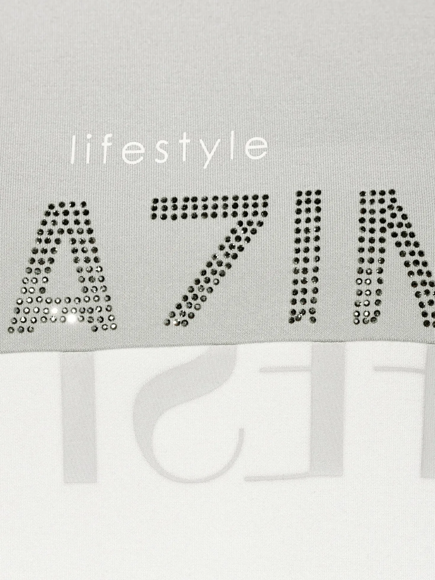 Sweatshirt mit Ziersteinchen
