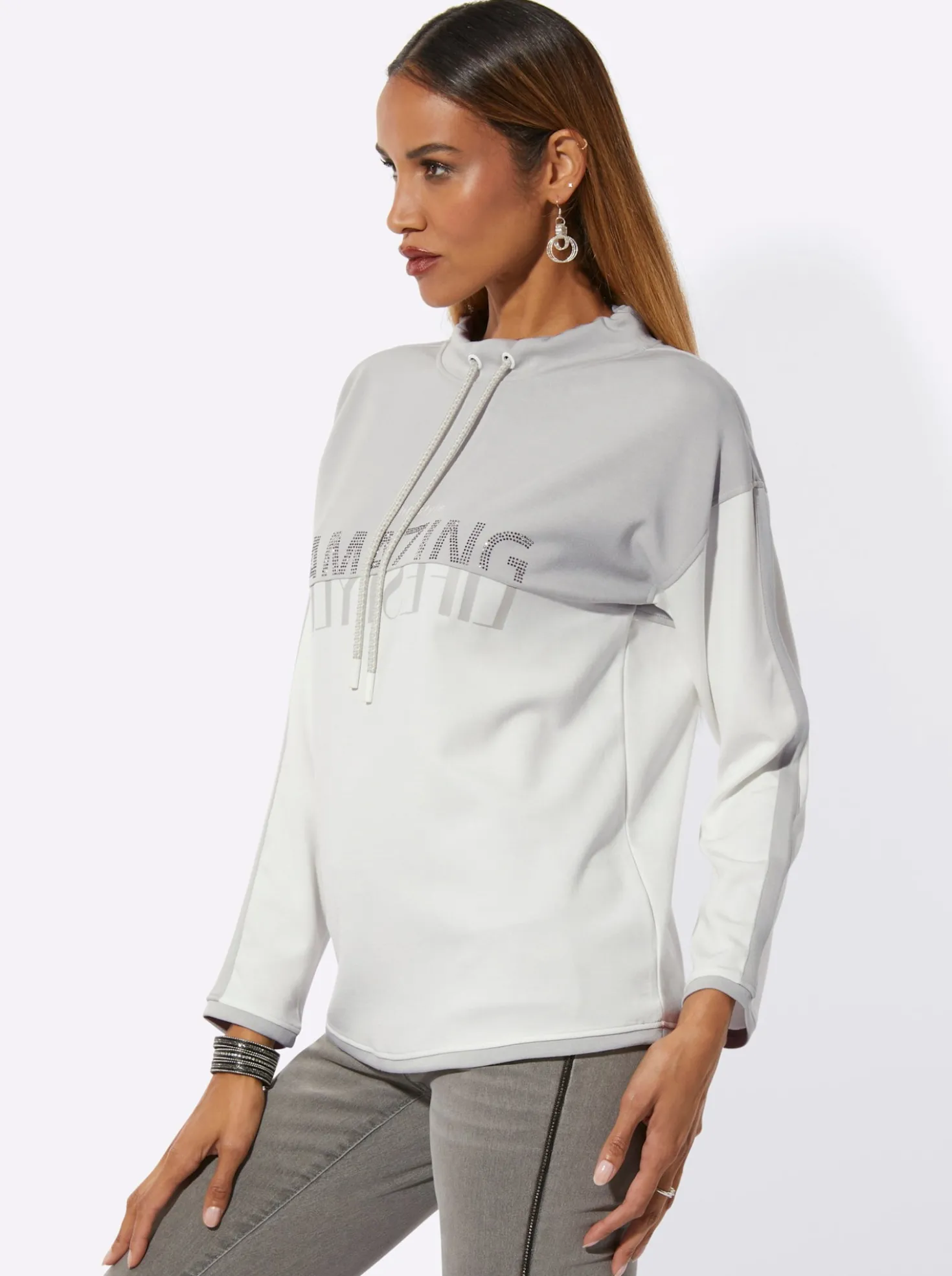 Sweatshirt mit Ziersteinchen