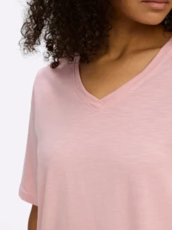 V-Shirt in Flammgarn-Optik