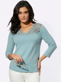 V-Shirt mit Blütenspitze