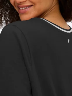 V-Shirt mit Glitzergarn-Streifen