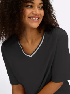 V-Shirt mit Glitzergarn-Streifen