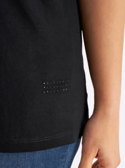 V-Shirt mit Strass-Detail