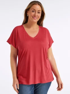 V-Shirt mit Strass-Detail