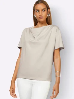 Wasserfallshirt mit überschnittenen Schultern
