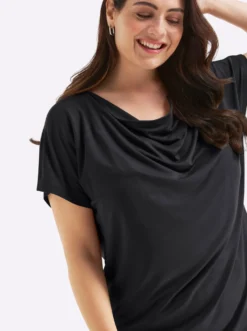 Wasserfallshirt mit überschnittenen Ärmeln