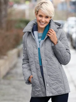Winterjacke mit Schlingenknopf-Verschluss