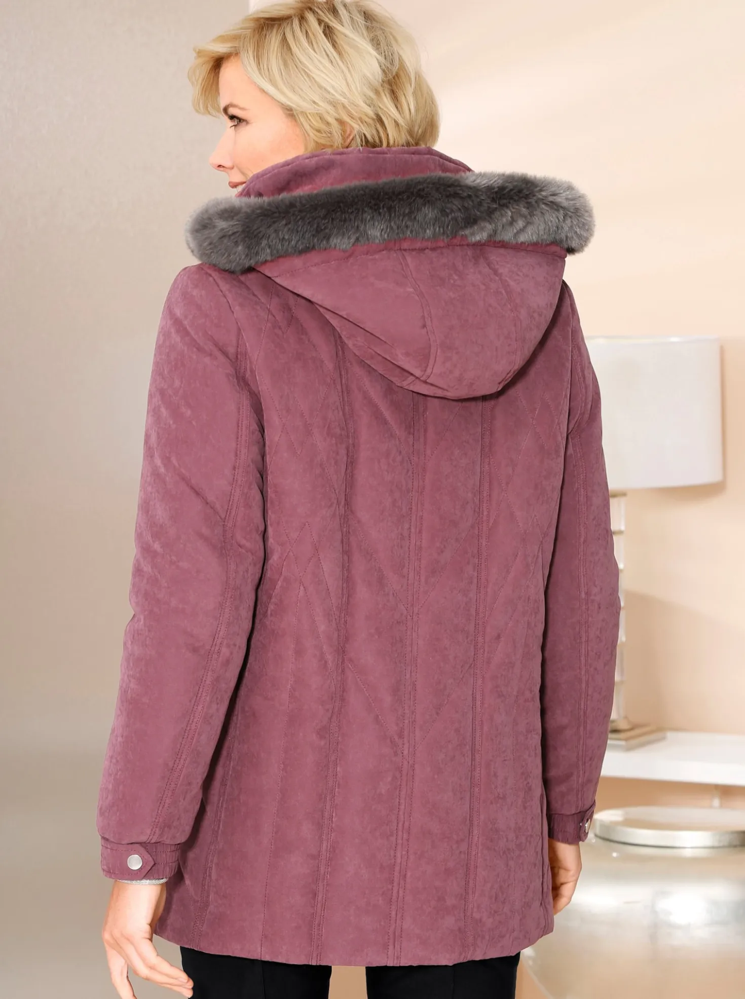 Winterjacke mit Wiener Nähten